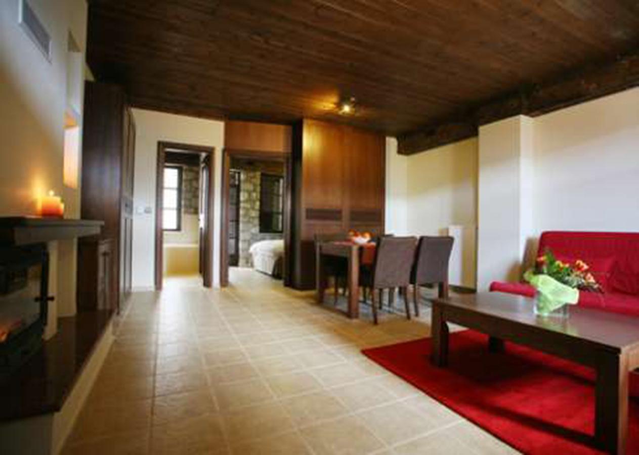 Chalet Christantoni Elati  Luaran gambar