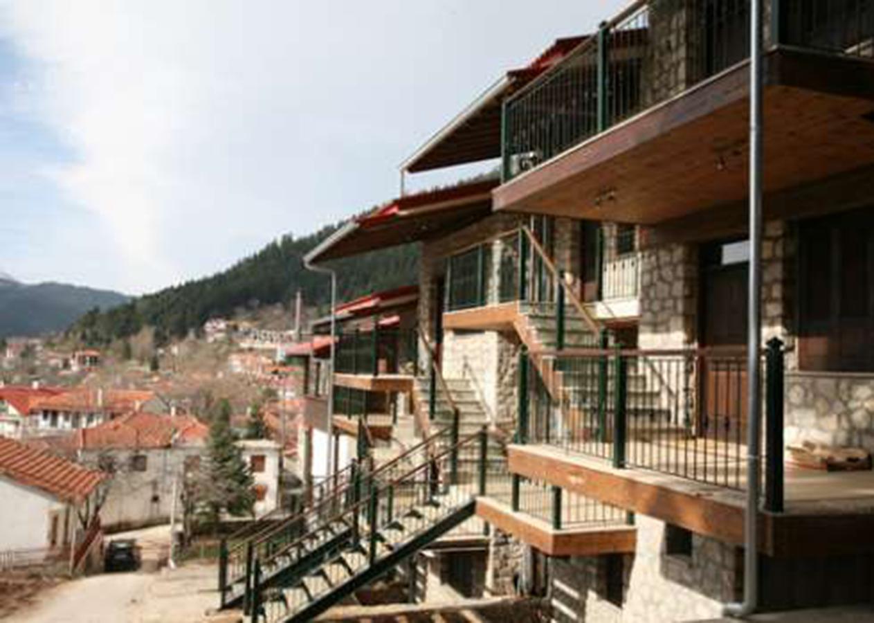 Chalet Christantoni Elati  Luaran gambar